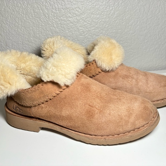UGG Mckay Chestnut Suede Sheepskin Ankle Boots Booties Size US 8.5 Women - Picture 12 of 16